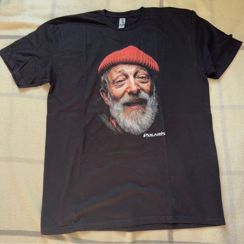 Black Graphic T-Shirt Old Man With Red Beanie